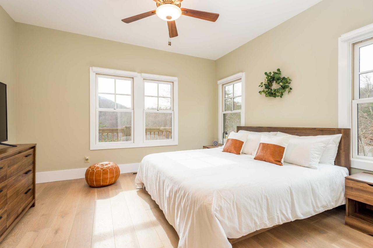 Cullowhee Home With Game Room, Wraparound Decks Exterior foto
